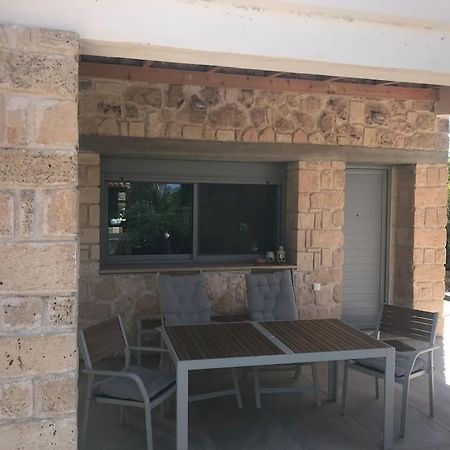 Πέτρινη Κατοικία Στην Αίγινα - Stone House In Aigina Khloi Экстерьер фото